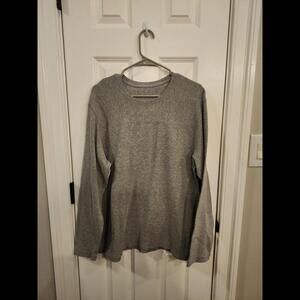 Long‎ sleeve shirt missing tag. Probably large